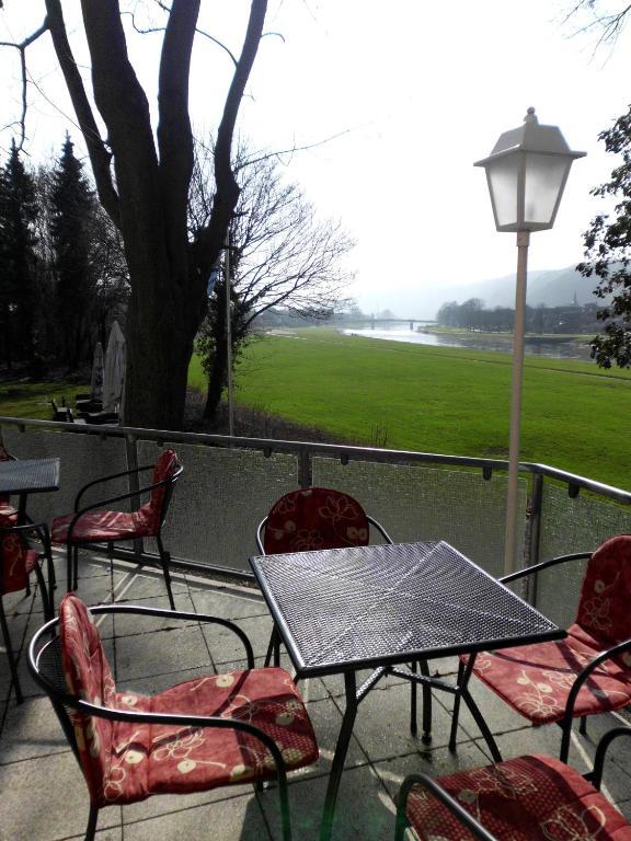 Konigszinne Bodenwerder Buitenkant foto